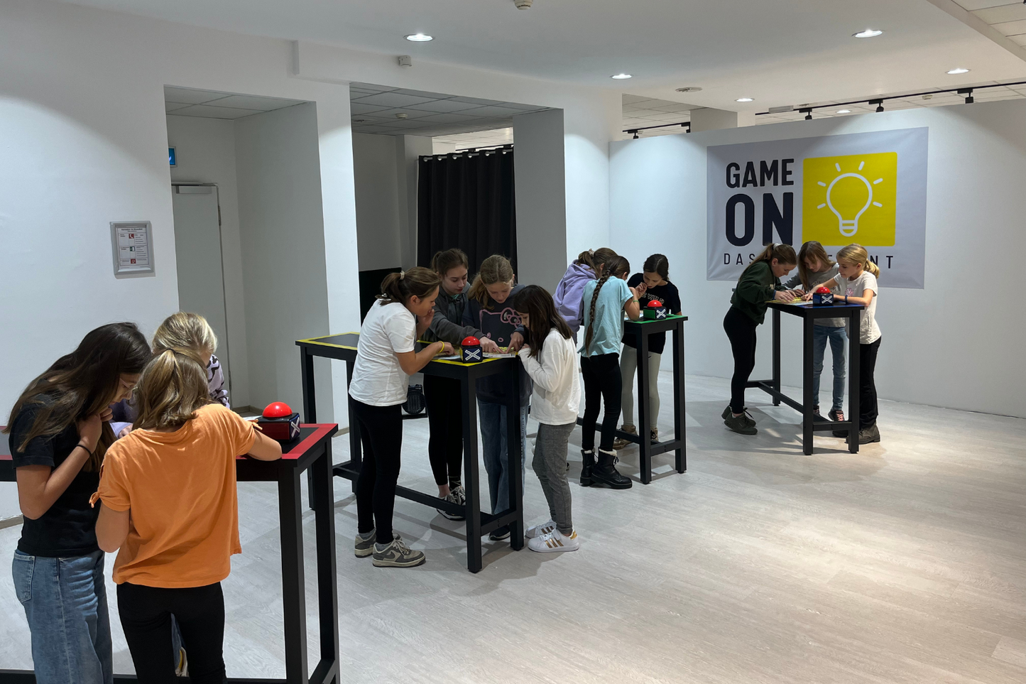 Für Schulklassen I Köln I 390€ fix. inkl. 1 Getränk pro Schüler:in I 2 Stunden Event